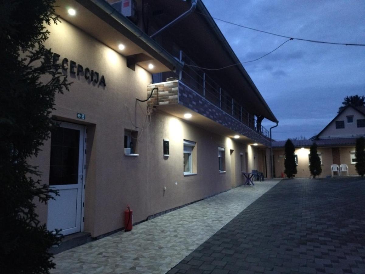 Rooms Stefan Subotica Exterior foto